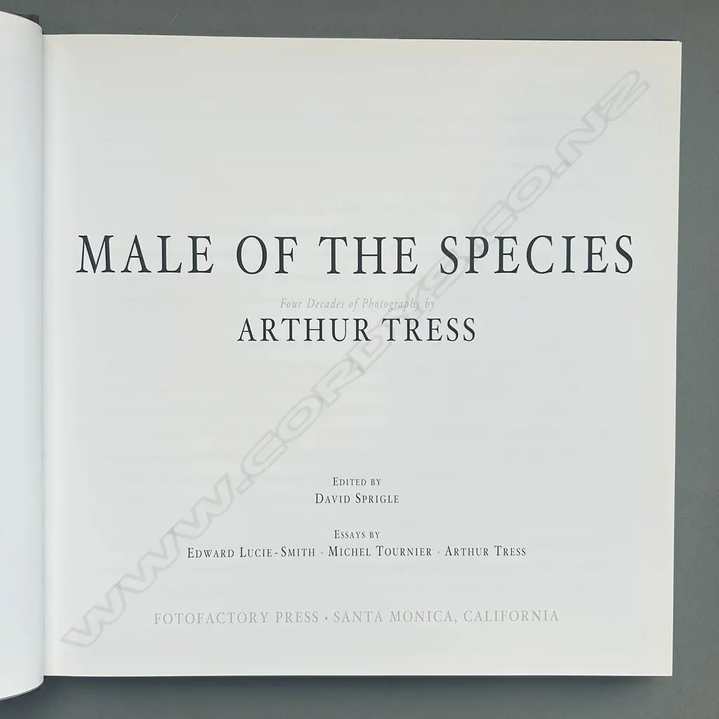 ARTHUR TRESS: MALE OF THE SPECIES Image 1++